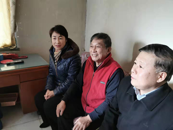 红桥区委常委,统战部部长井春燕--走访慰问驻区侨胞